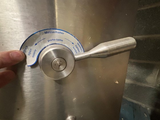 Weber ASE 400 Pic 10